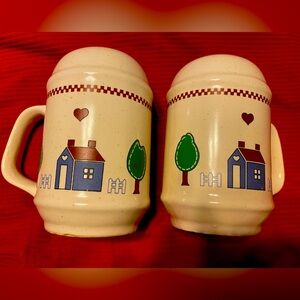 Country style salt andd pepper shakers